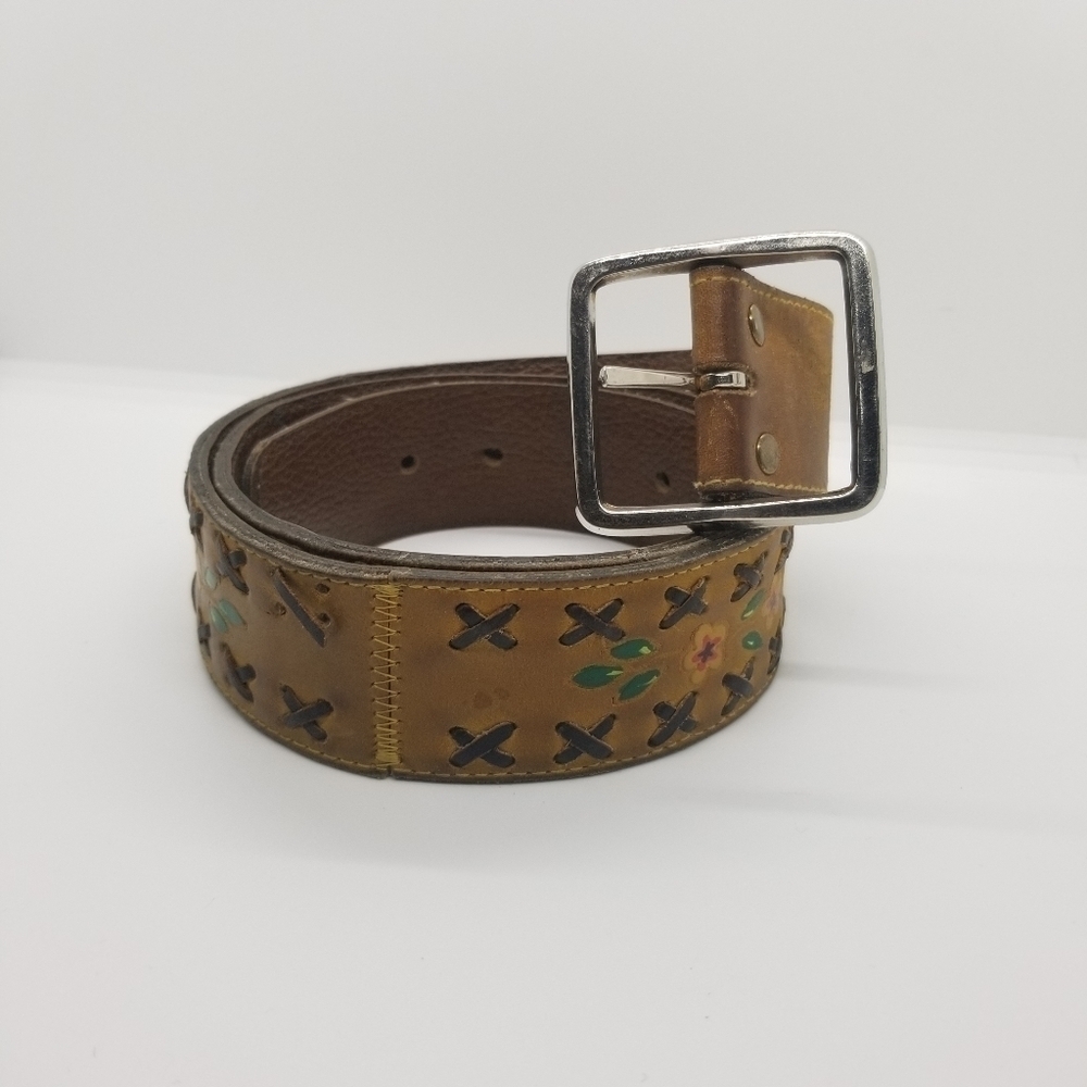 tan leather belt with lacing and painted floral detail size 36 made in Haiti